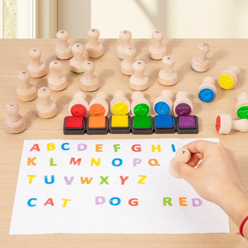 Set di 26 Timbri in Legno con  - Woodworking Kids Toys recensione e prezzo